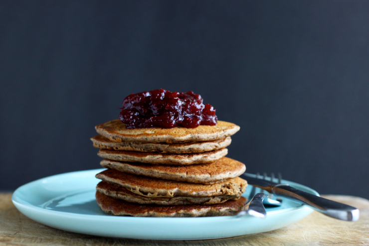 dirty chai pancakes + vanilla cranberry compote // The First Mess vegan dirty chai pancakes - The First Mess