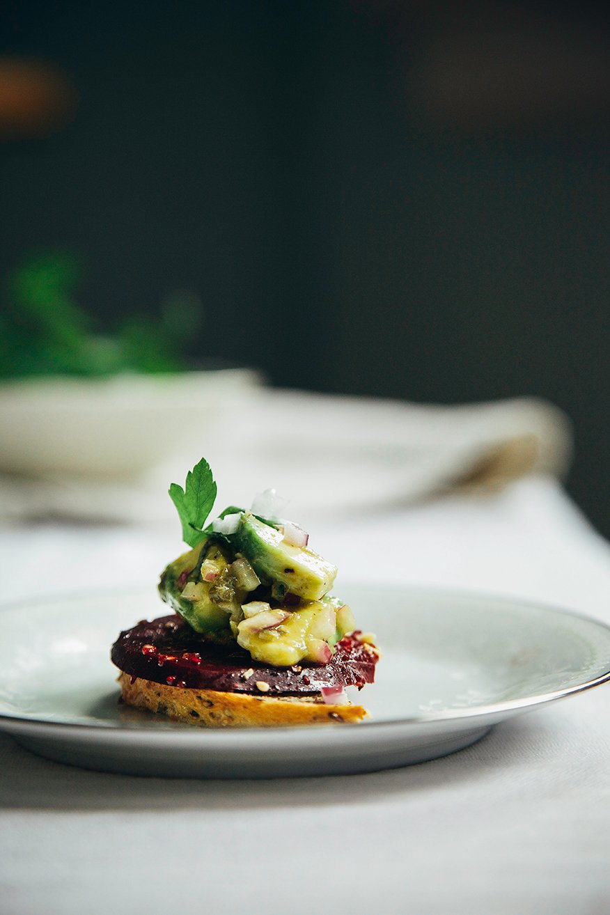 Avocado tartare with roasted beets and dukkah