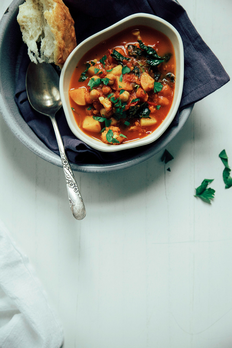 Spiced Cauliflower, Kale & Chickpea Stew