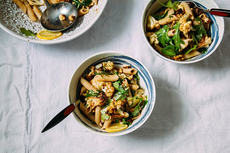roasted garlic + cauliflower pasta w/ walnuts (vegan + gluten-free) // www.thefirstmess.com