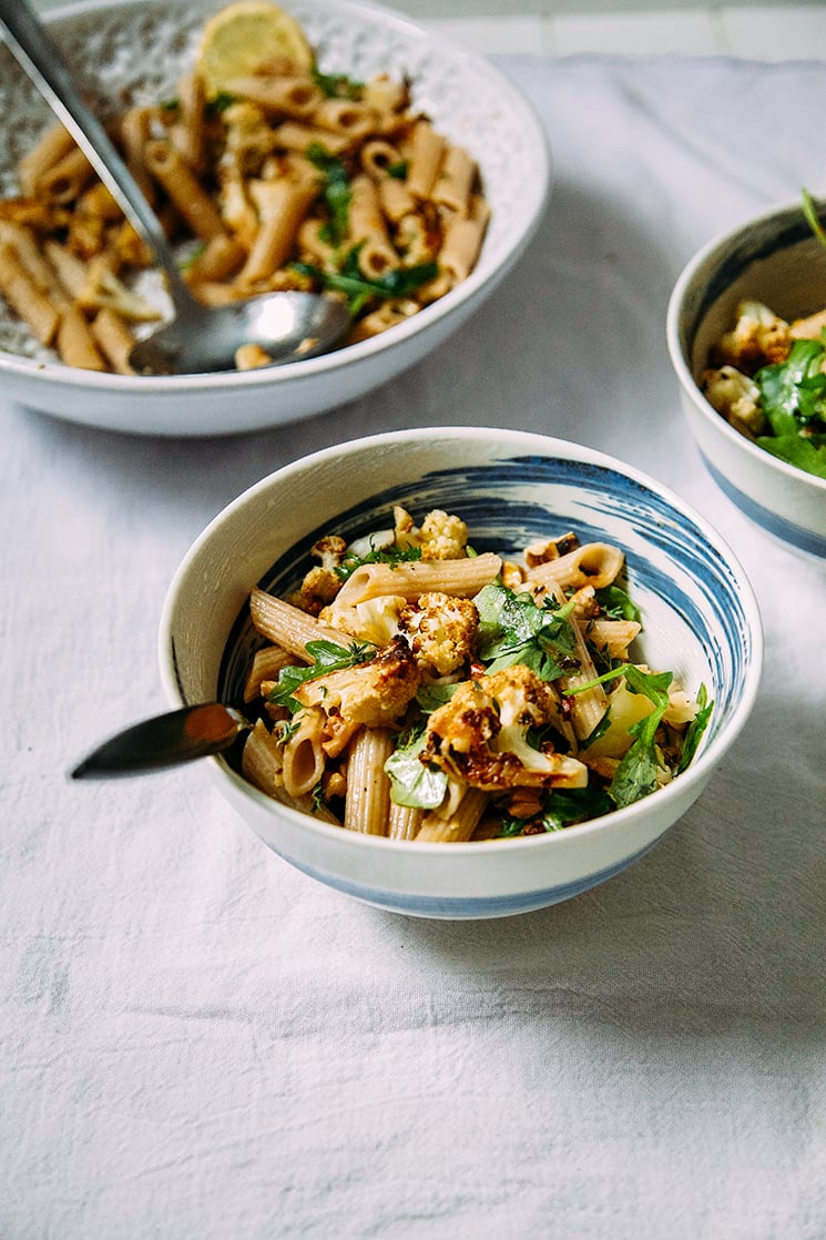 roasted garlic + cauliflower pasta w/ walnuts (vegan + gluten-free) // www.thefirstmess.com