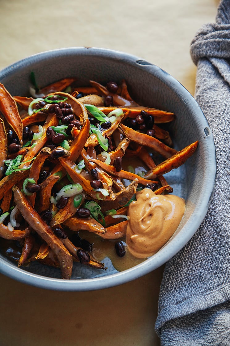 curry garlic sweet potato fries w/ miso gravy // via @thefirstmess curry garlic sweet potato fries w/ miso gravy // via @thefirstmess