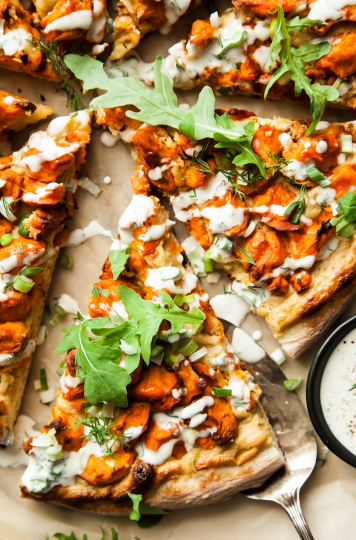 VEGAN BUFFALO CAULIFLOWER PIZZA W/ ONION CREAM - The First Mess