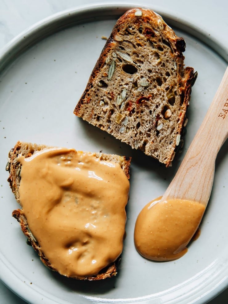 Toasted no knead marathon bread with peanut butter