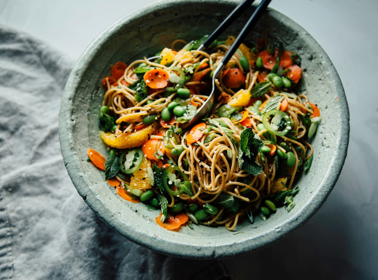 COLD GINGER NOODLE SALAD WITH MINT, EDAMAME & ORANGE