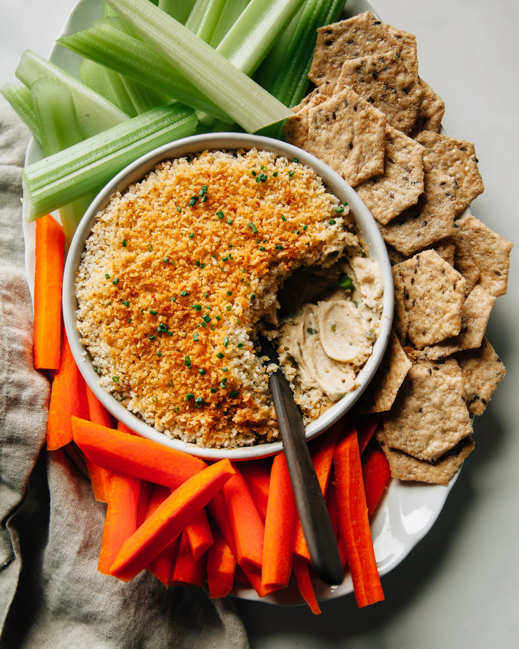 Overhead shot of vegan jalapeño popper dip